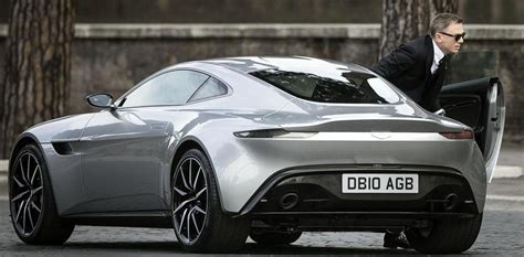 A Date With James Bond S Aston Martin DB10 The Supercar Blog