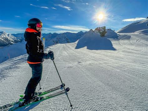 Winterliches Wetter hält an Sonne Nebel und Frost Vorarlberg VOL AT