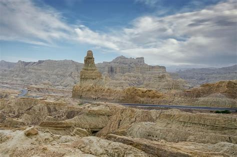 Premium Photo Makran Coastal Highway Along Pakistan S Arabian Sea