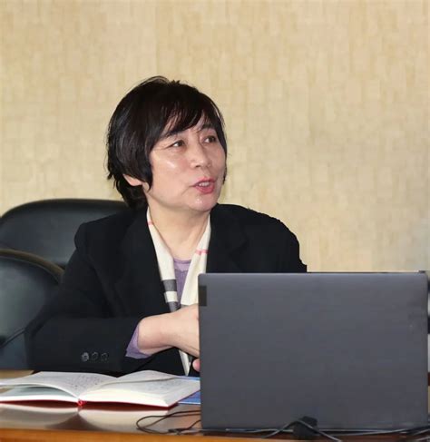 学校召开2022年招生工作总结会暨2023年招生工作布置会