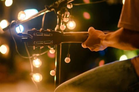 Clases De Piano Y Guitarra En Carballo