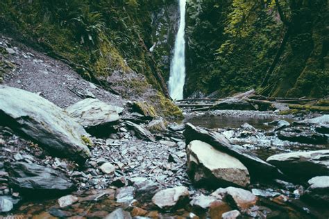 Kostenlose Foto Wasser Natur Rock Wasserfall Bach Wildnis Berg