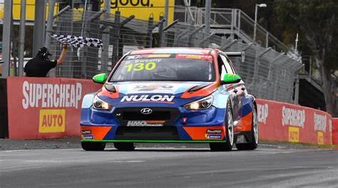 Sweeny Takes Bathurst Victory For Hmo Customer Racing As Buchan