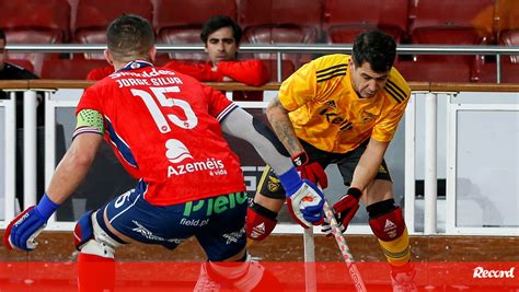 Benfica Oliveirense 3 1 Decisivos letal nos momentos Hóquei em