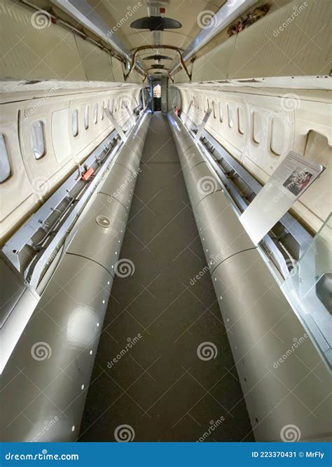 Dans Concorde Jet Air Et Espace Musée Le Bourget Paris France Photo ...