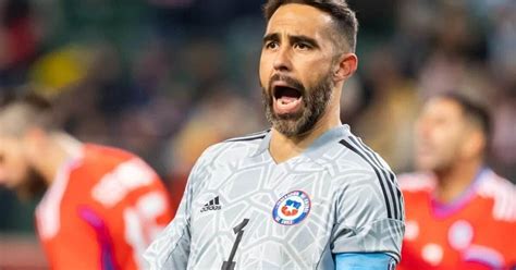 En Francia Hacen Pedazo Actuaci N De Claudio Bravo Y Le Ponen Esta Nota