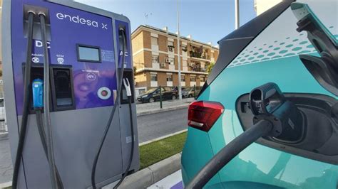 Proveedores De Servicios De Movilidad Eléctrica Emsp • Cargador Para