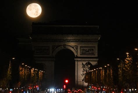 Luna Del Castor As Alumbr El Cielo De Noviembre Fotos