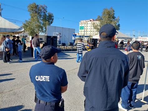 Agradecen Polic As Municipales A Familias Que Participaron En El