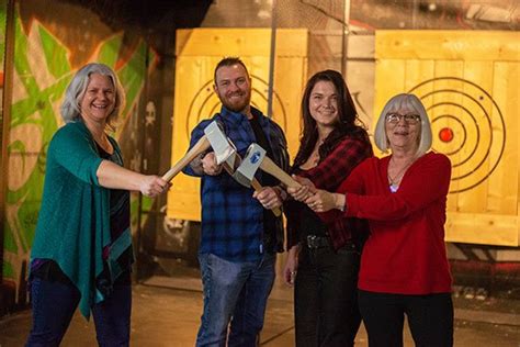 axe throwing  popular axe throwing trend explained