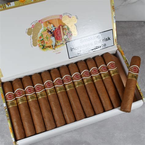 Romeo Y Julieta Wide Churchill Cigar Box Of