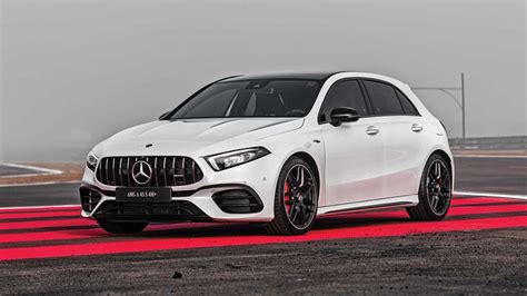 Mercedes Hatchback 2025 Golnar Victoria