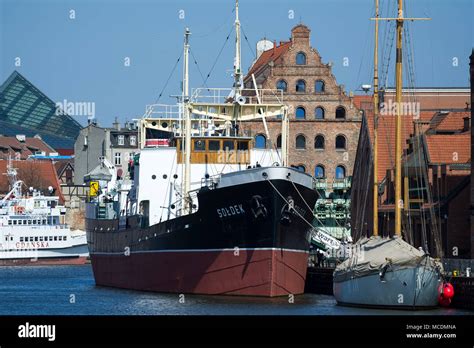 Narodowe Muzeum Morskie Fotos Und Bildmaterial In Hoher Aufl Sung Alamy