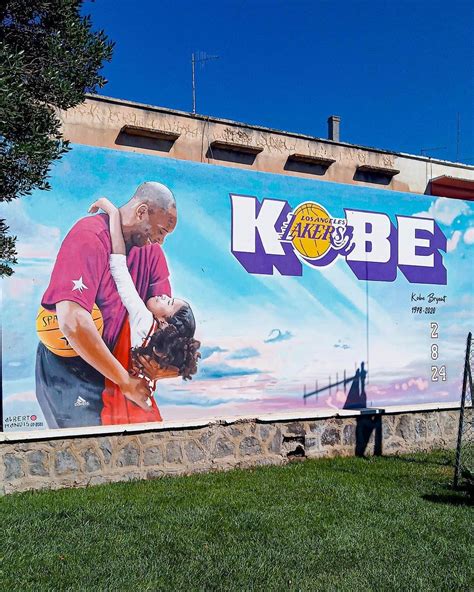 Kobe Gianna Bryant Murals On Instagram Kobe Gigi Mural On The