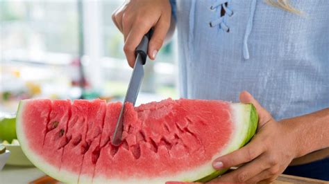 Cuánto tiempo dura una sandía después de cortarla Descubre la