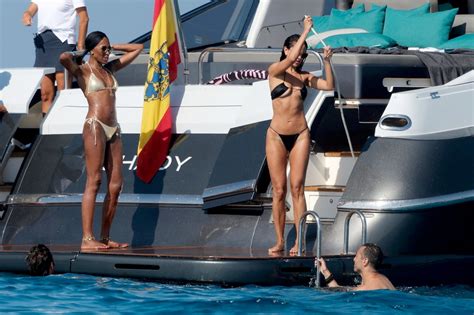 Eiza Gonzalez Sexy Body Skimpy Bikini Ibiza Yacht Hot Celebs Home