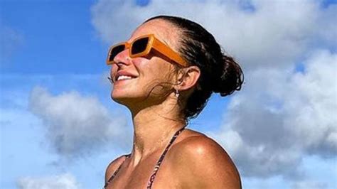 Anna Lewandowska W Bikini Ods Ania Brzuch Cia O Bogini Pudelek