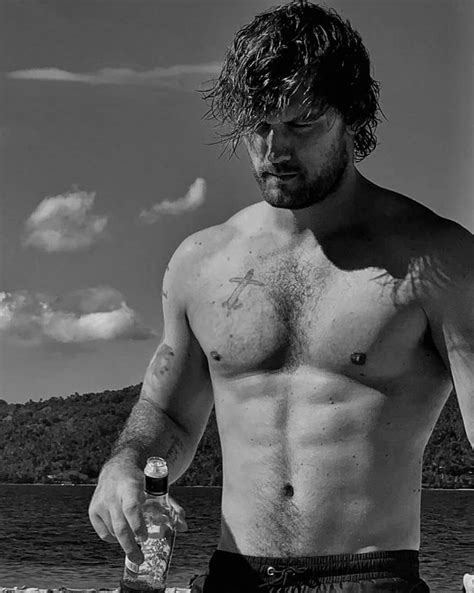 Alex Pettyfer Shirtless Telegraph