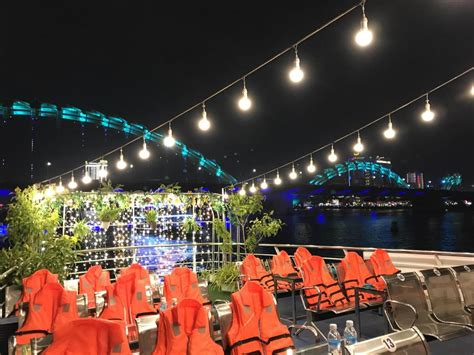 Han River Night Cruise Da Nang