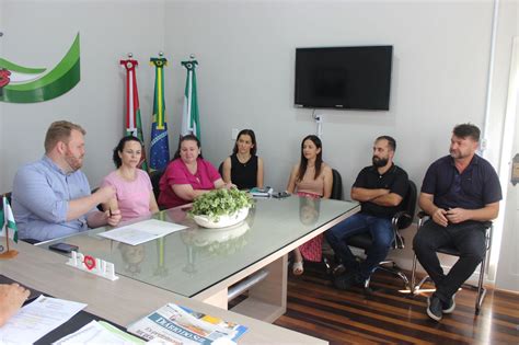 Assinada E Entregue Ordem De Serviço Para Melhorias No Cei Dom Gregório