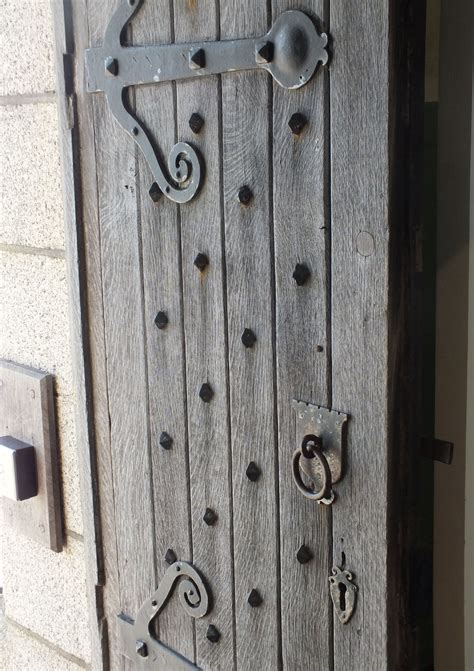 Fantastic Old Oak Door With Wrought Iron Ironmongery Large Strap