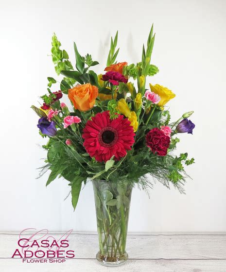 Tucson AZ Colorful Luxury Flowers In Fluted Vase Delivery Casas