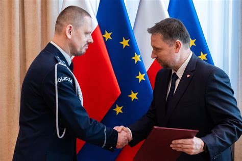 Nowy Komendant Główny Policji wybrany przez MSWiA Kim jest Marek Boroń