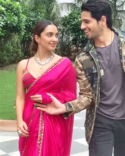 Amid The Break Up Rumours Lovely Moments And Selfies Of Sidharth Malhotra And Kiara Advani Go