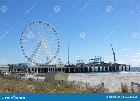 Steel Pier editorial stock image. Image of city, pier - 102362429