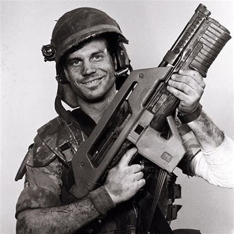 Bill Paxton's ALIENS Armor up for Auction • Spotter Up