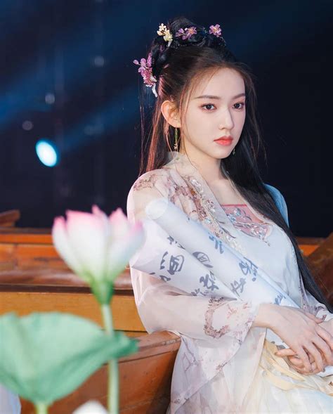 "Truly a Chinese person"…WJSN Cheng Xiao, traditional Chinese dance