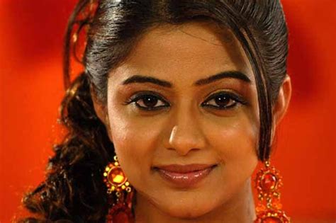 Priyamani Nude Stills Images Photos Tamil Movie Latest News Cinema
