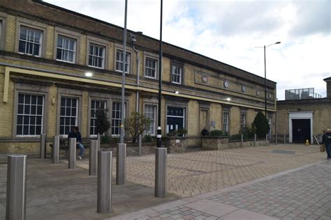 Cambridge Station © N Chadwick Cc By Sa20 Geograph Britain And Ireland