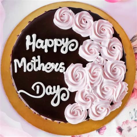 Heartfelt Mothers Day Chocolate Cake Creamys