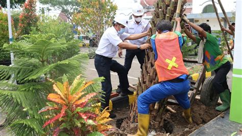 Dukung Program Bumn Pt Kai Realisasikan Program Penghijauan