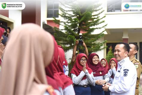 Pj Gubernur Agus Fatoni Beri Semangat Kepada Siswa Siswi Sman Sumsel