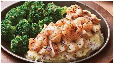 Applebees Sizzlin Skillets Menu Items Price And Other Details Explored