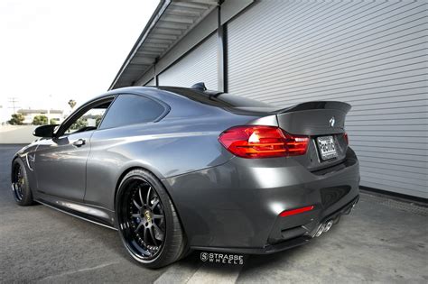 Show Stopper Detected Gray Bmw Series Fitted With Carbon Fiber Rear