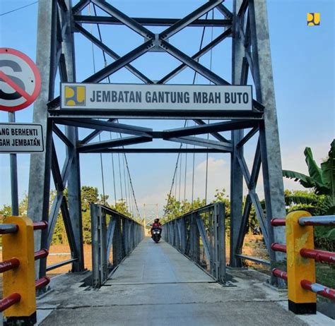 Jembatan Gantung Mbah Buto Memudahkan Akses Warga Antar Desa Wisatahits