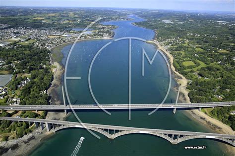 Votre photo aérienne Le Relecq Kerhuon Pont de l Iroise Pont