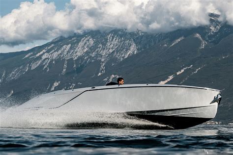 Frauscher X Porsche 850 Fantom Air Elegancia Para Surcar El Mar