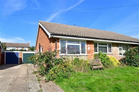 2 Bed Semi Detached Bungalow For Sale In Beeches Close Uckfield East