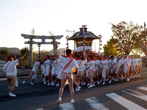 若宮八幡裸祭13（渡御）【和田フォト】