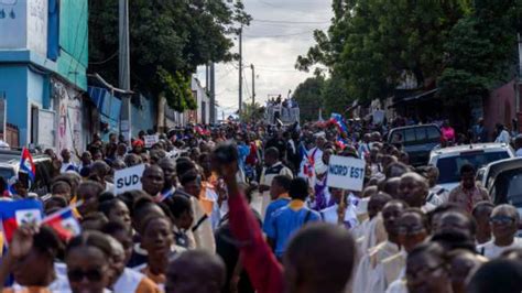 Sa Pirèd atò Nan Vil ocap haitien Pou Fèt Grapo a Wap sezi Wè Bagay