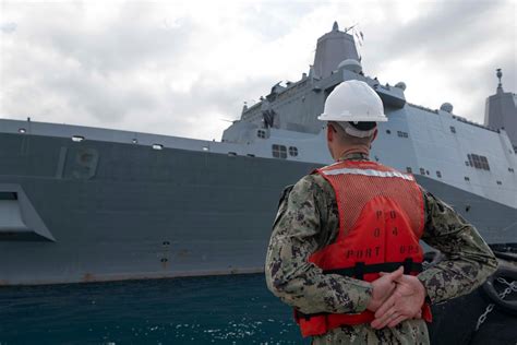 Dvids Images The Bataan Amphibious Ready Group Arg Visits Nsa