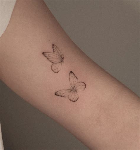 Pin By Beatriz Swanson On Boredpanda Discreet Tattoos Butterfly