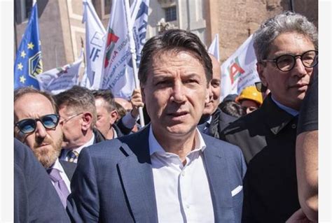 Corteo M5s Conte è la piazza della maggioranza del Paese Tiscali