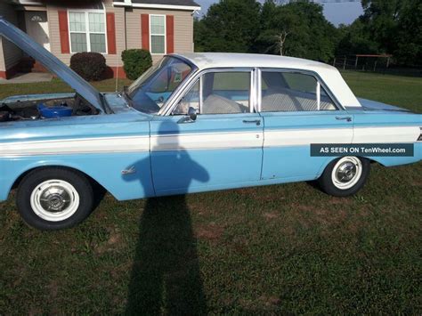 Ford Falcon Futura Dr Sedan