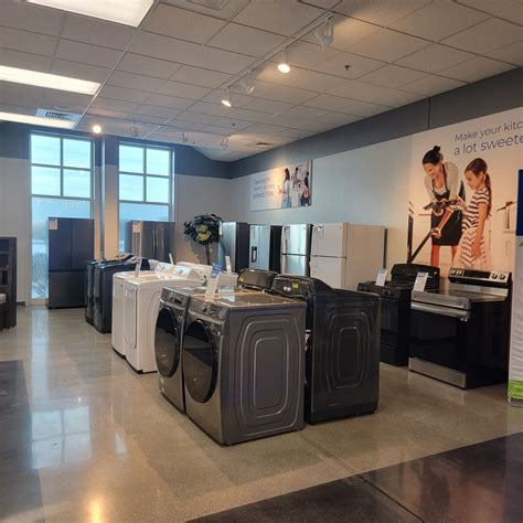 Aaron's Inc. - Aaron's Inc. (5570 Bay Rd, Saginaw, MI)...