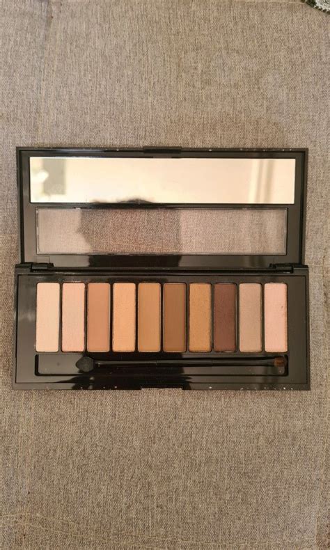 L Oreal La Palette Nude Eyeshadow Palette UNUSED Beauty Personal